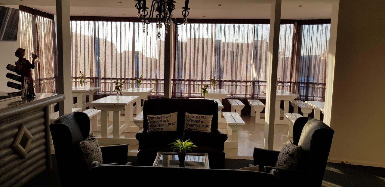 Savoy Hotel Jeffreys Bay Exterior photo